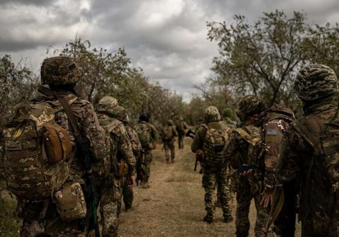 Зеленський здає Україну