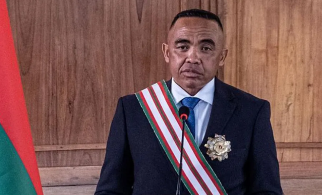 На Мадагаскарі затримали колишнього французького військового через спробу держперевороту