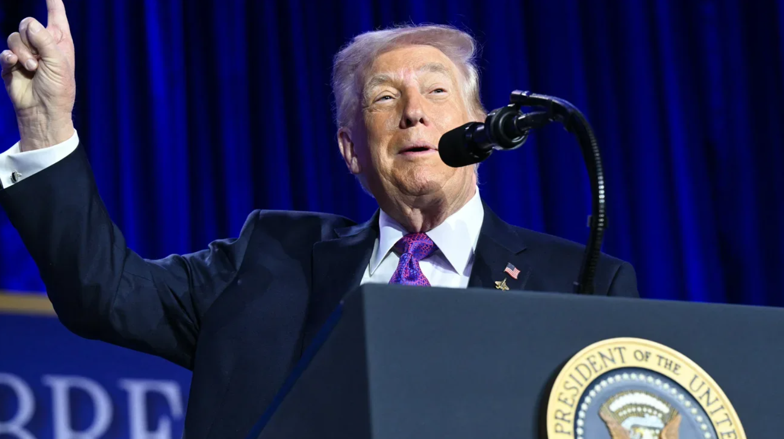 Трамп заявив про запровадження «триденного перемир’я» між росією та Україною