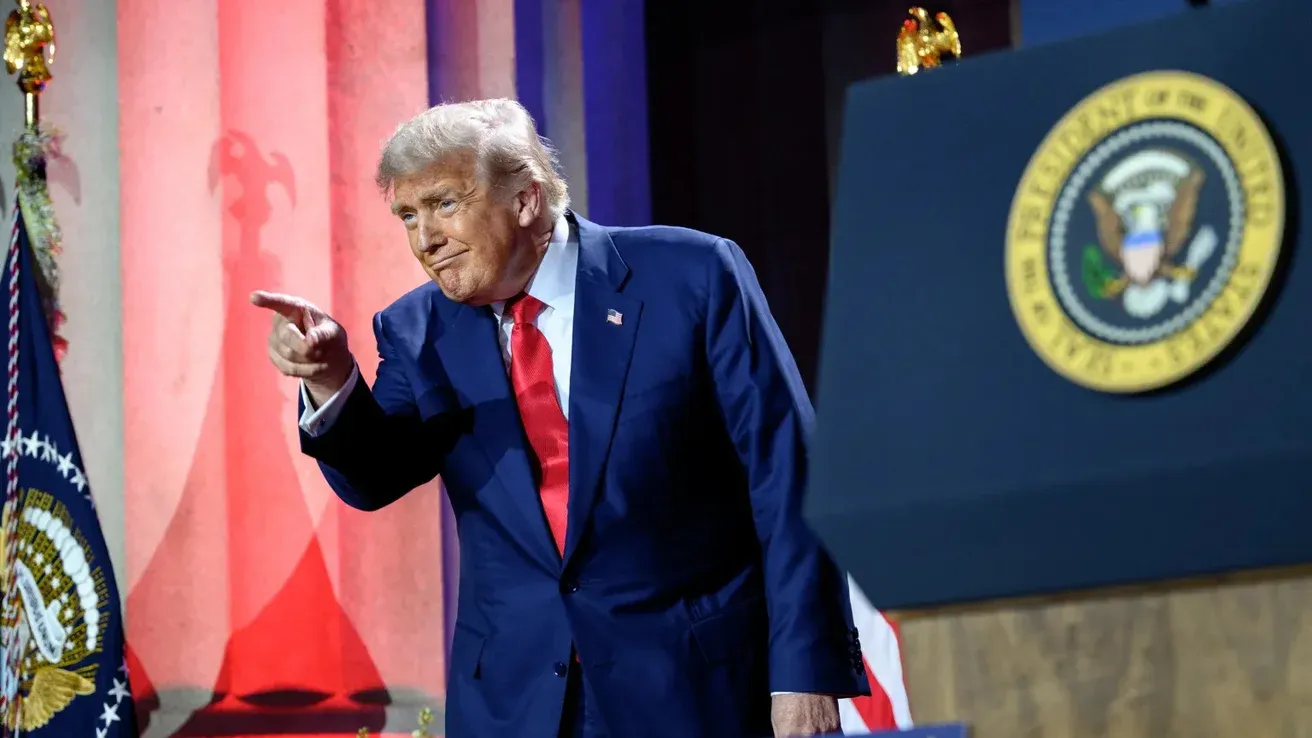 Трамп подякував Лукашенкові за «дружбу» та звільнення політув’язнених