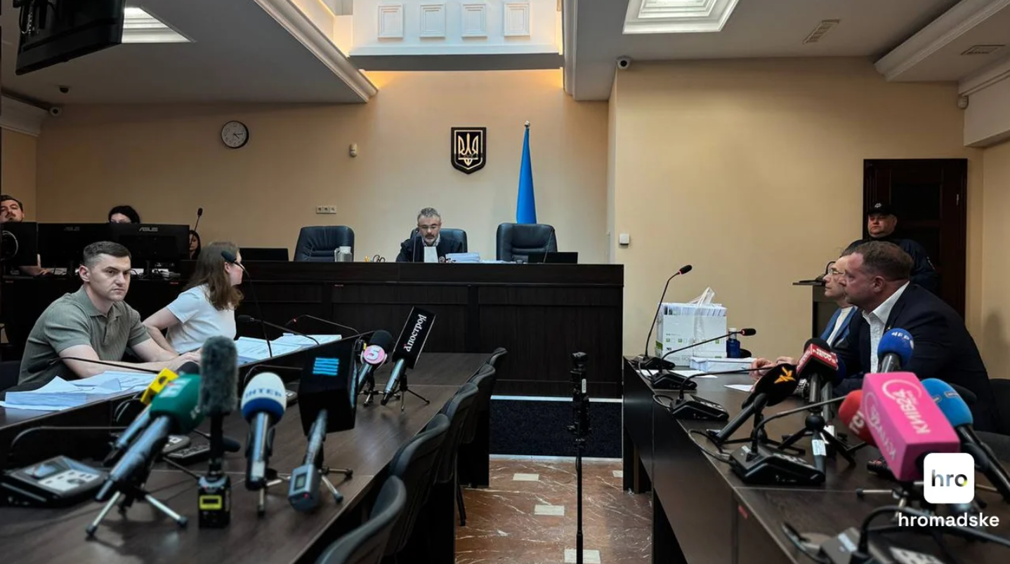 Єрмаку продовжують обирати запобіжний захід — головне із суду