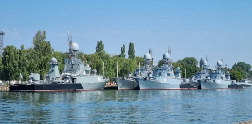 Зрівняти із землею бази ППО: у Литві закликали атакувати Калінінград у разі загрози від рф