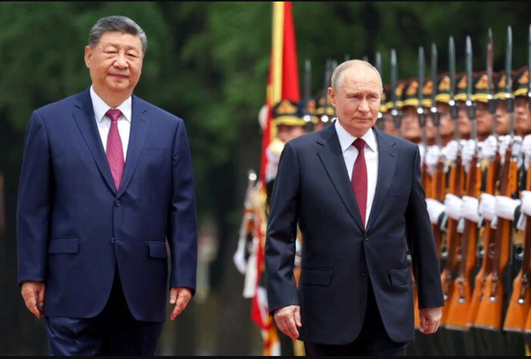 Сі Цзіньпін змусив путіна слухати «Лебедине озеро»