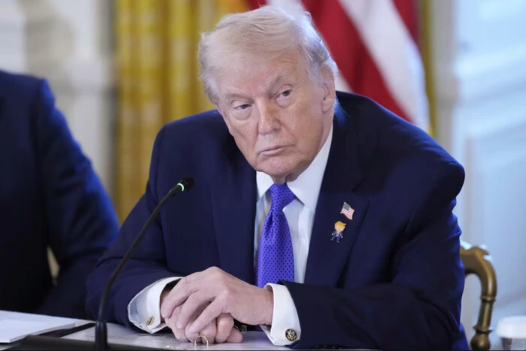 Трамп збирає членів свого кабінету через ситуацію з Іраном