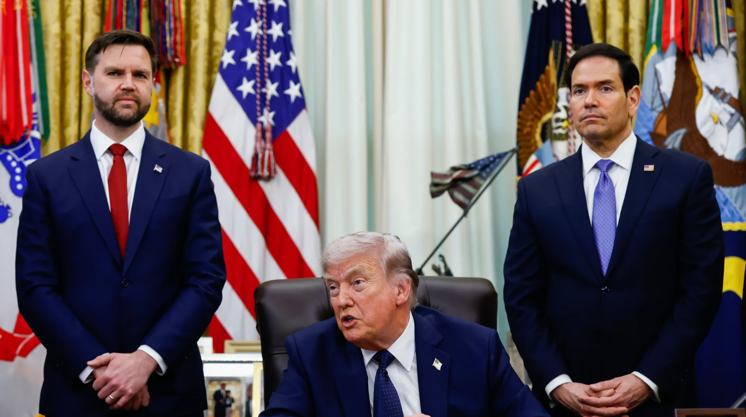 Трамп узяв паузу перед підписанням меморандуму про перемир’я та ядерну програму Ірану