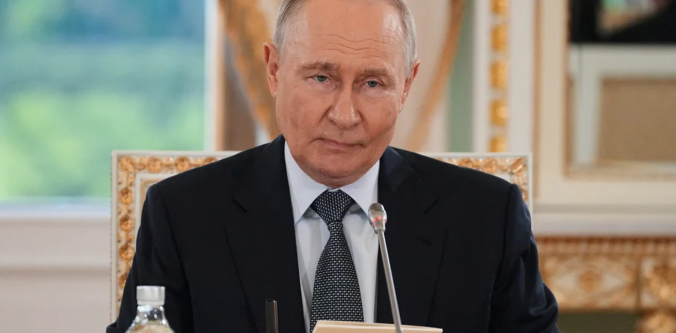 Путін відкинув посередництво Європи у мирних переговорах, — Bloomberg