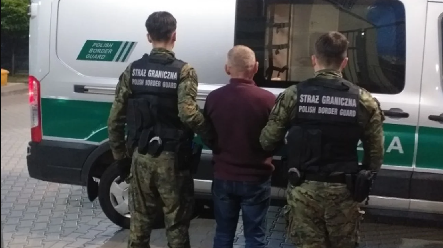 Українця, який виловив відомого варшавського сома, депортували з Польщі