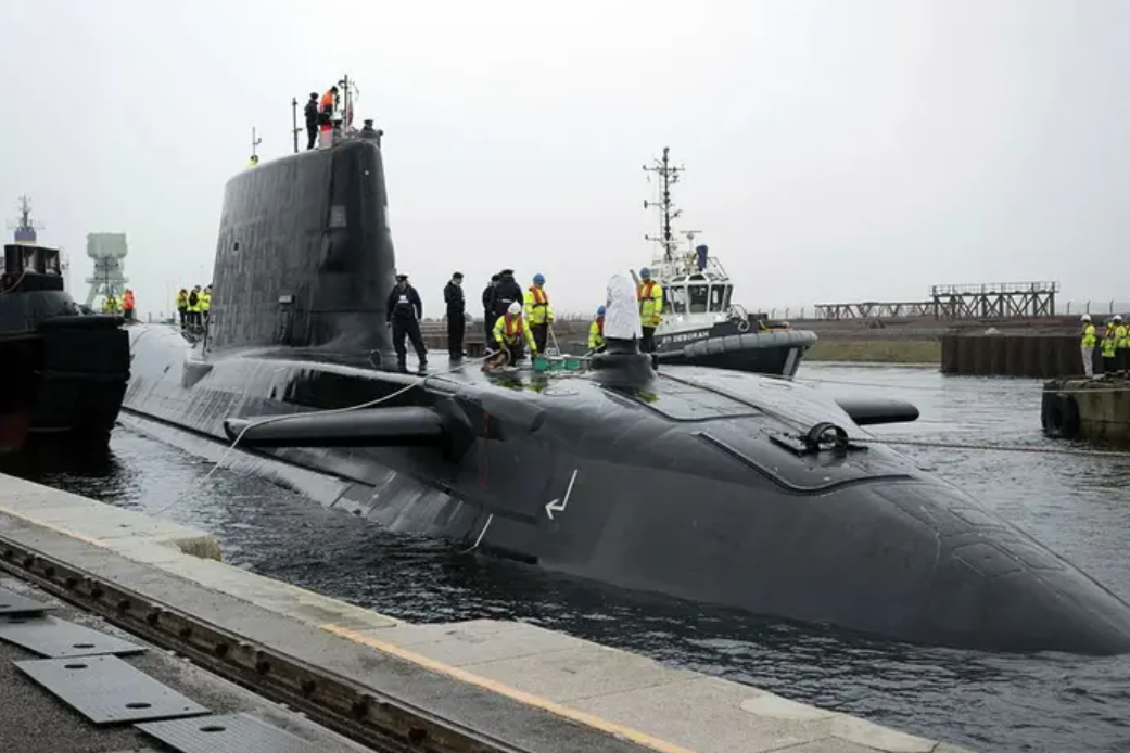 У Великій Британії одночасно вийшли з ладу всі атомні підводні човни – The Telegraph