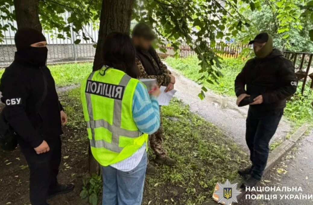 Вимагав хабар у матері солдата: поліція затримала працівника Білоцерківського ТЦК