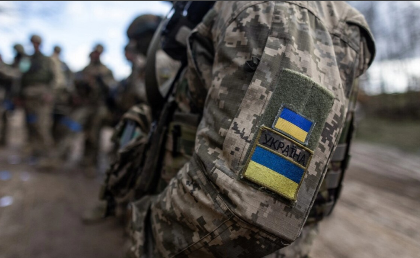 Чотири причини, чому я не підпишу контракт із ЗСУ