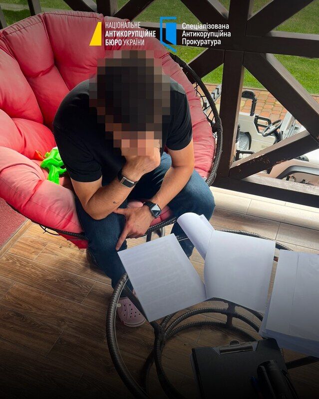 НАБУ й САП викрили СБУшника, який вимагав $150 тисяч за закриття кримінальної справи_3