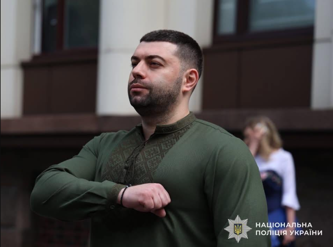 Порно-офіси під «дахом» поліції