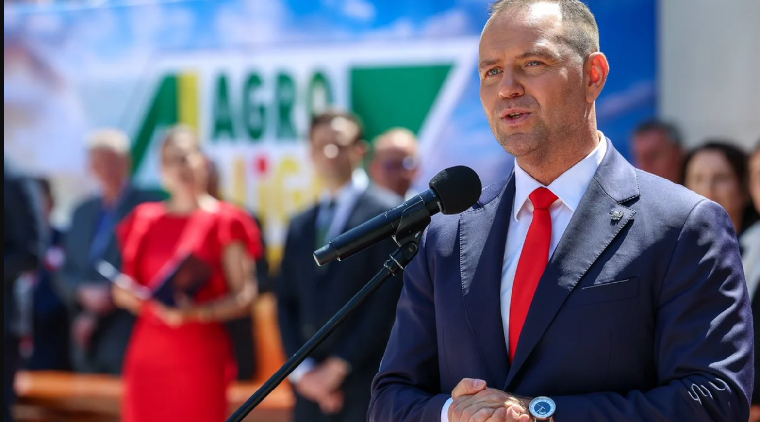 Навроцький вважає вступ України до ЄС загрозою для польських фермерів