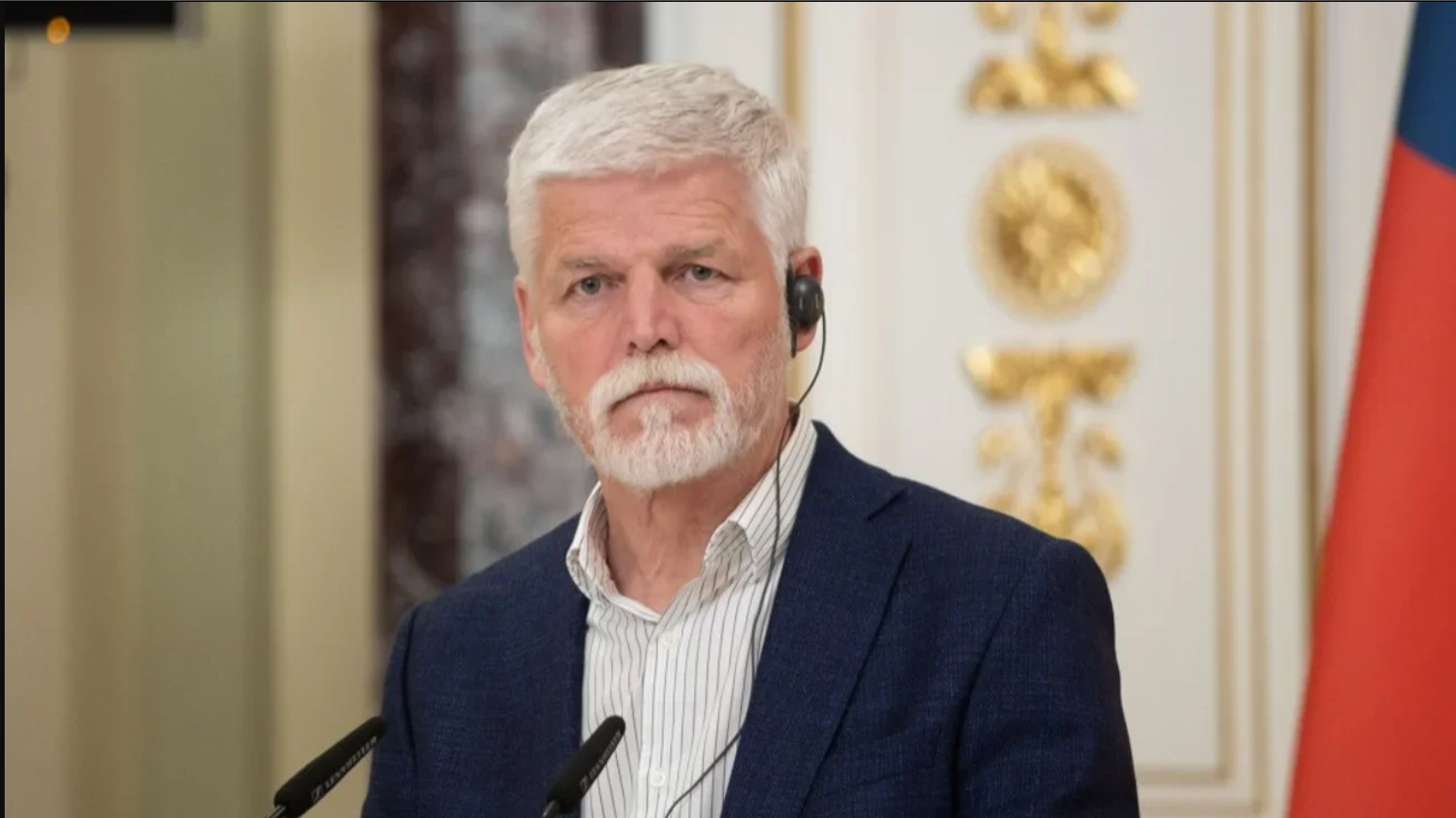 Президент Чехії подав позов до уряду, бо його не включили у делегацію на саміт НАТО