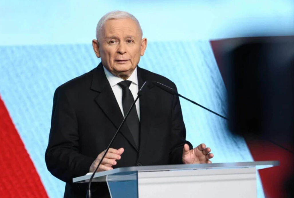 Лідер польської опозиції відмовився від української нагороди