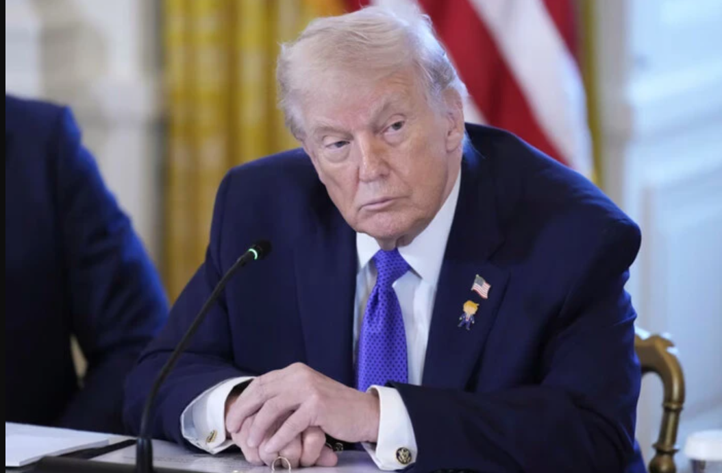 Трамп заявив, що громадянство США за правом народження призначалося не для багатих іноземців