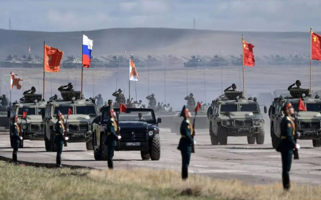 Китай проведе військово-морські навчання з росією