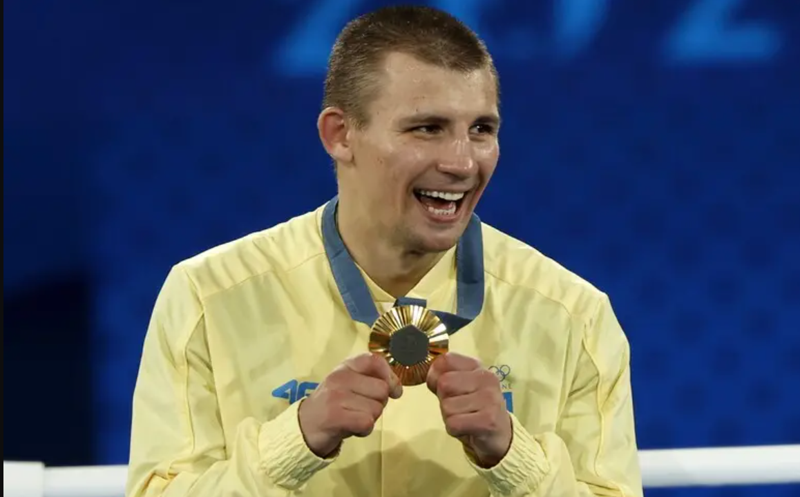 Олімпійський чемпіон Хижняк проведе бій в андеркарді поєдинку Джошуа