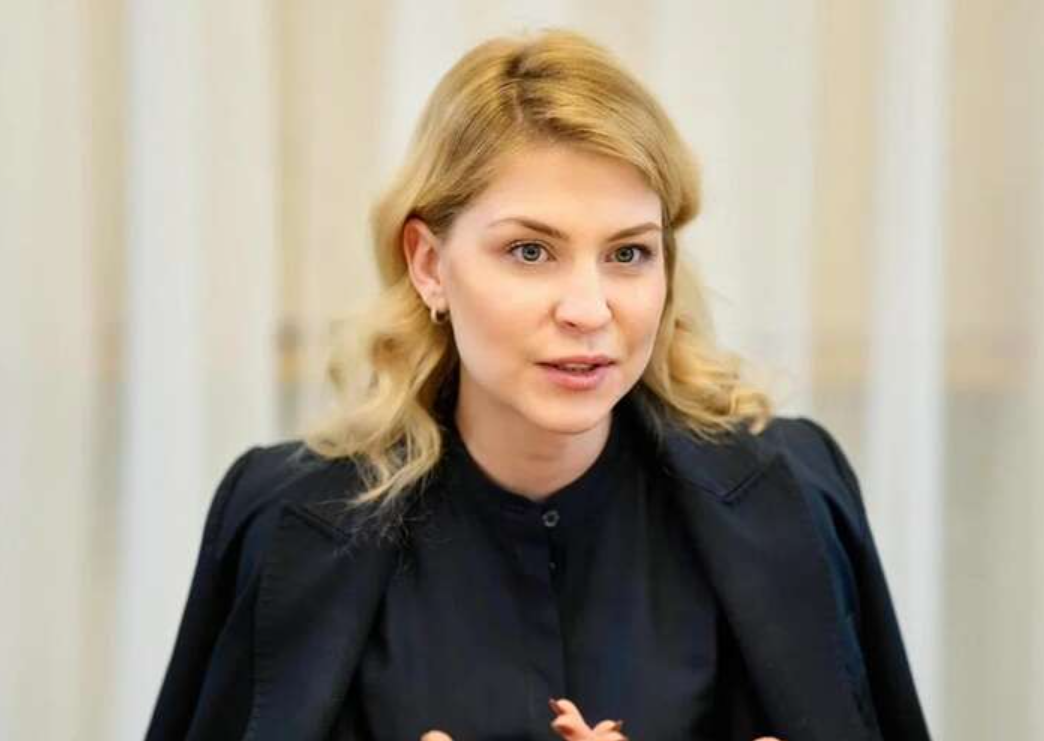 НАБУ готує підозру послу України в США Ользі Стефанішиній
