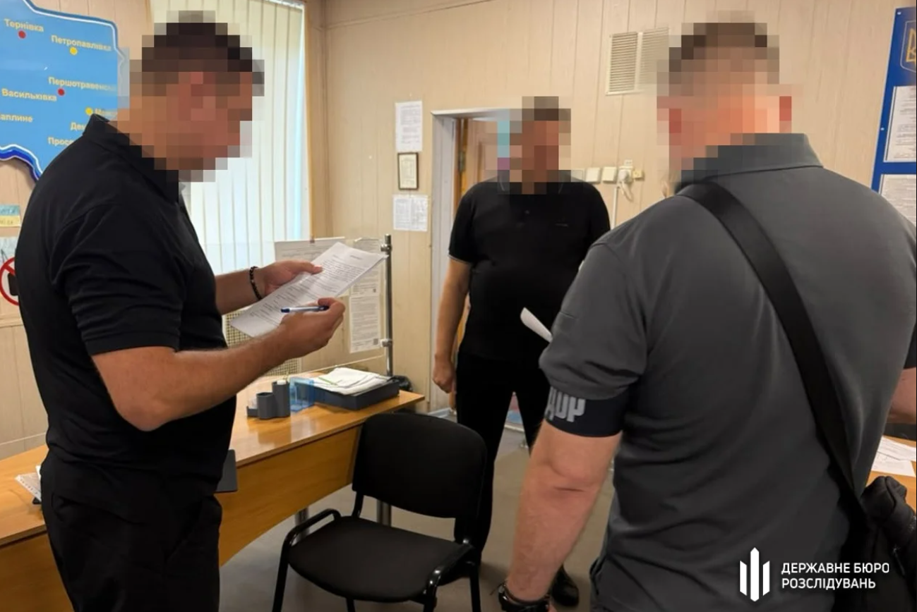 Правоохоронці прийшли з обшуками до понад 100 ТЦК по всій Україні
