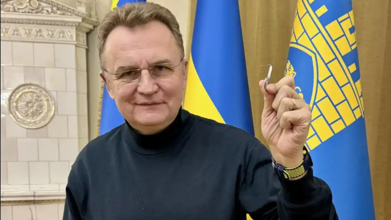 Андрій Садовий віддав молодшого сина до київського ПТУ, тоді як старші навчаються за кордоном