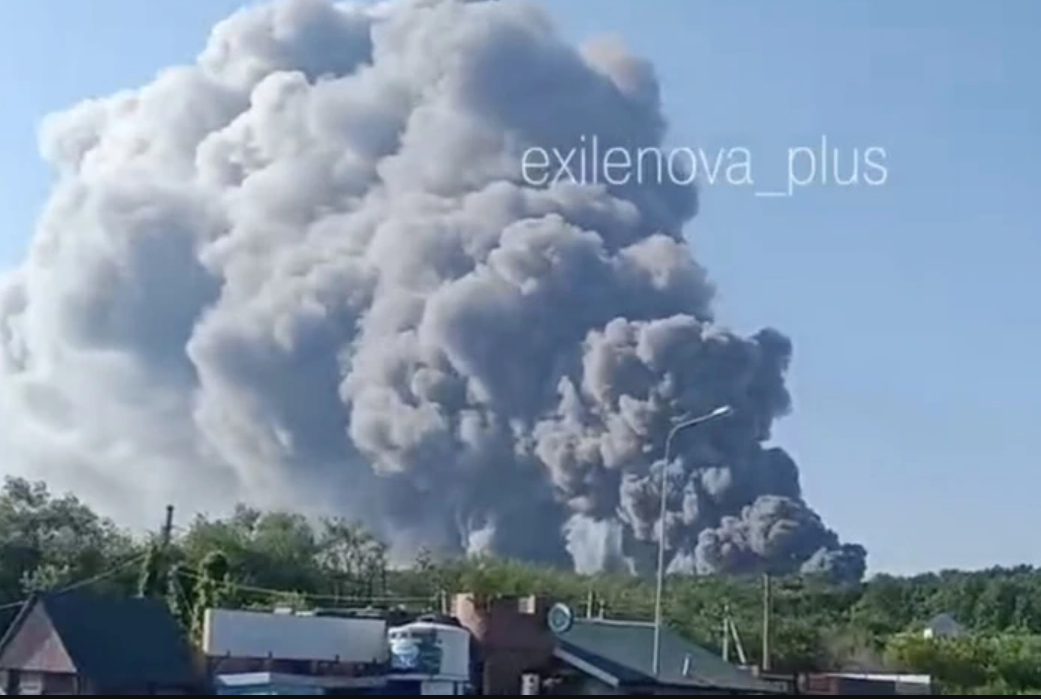 На росії після атаки спалахнув один з найбільших логістичних хабів Wildberries