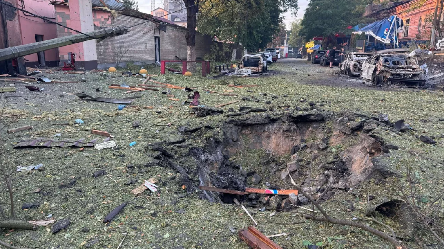 російська атака на Київ пошкодила головну мечеть Духовного управління мусульман України