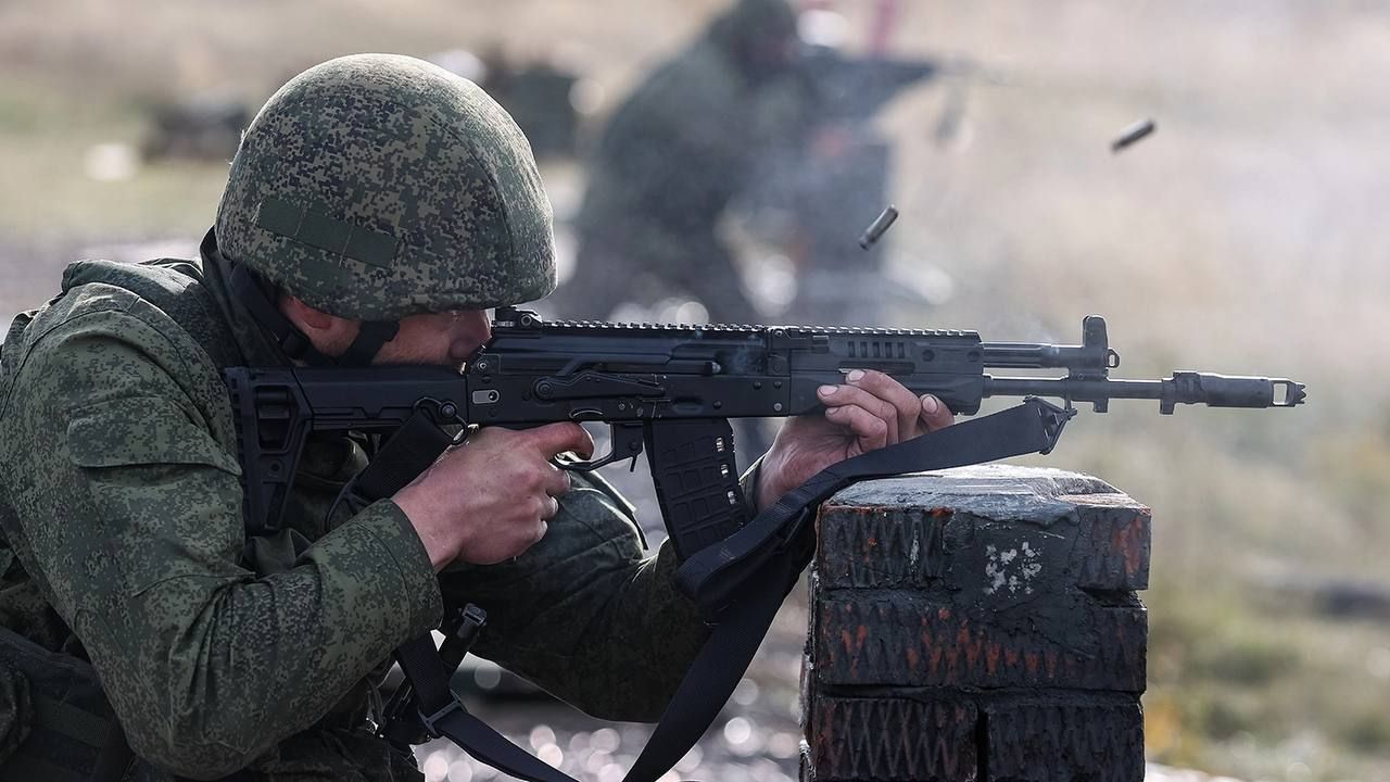 У Севастополі російський військовий застрелив товариша і вбив трьох цивільних