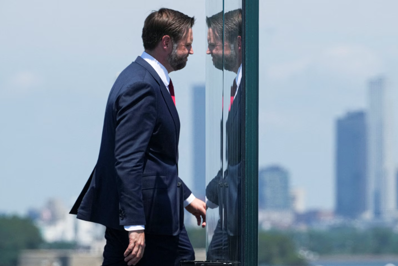 Трамп приватно назвав Венса своїм наступником на виборах 2028 року