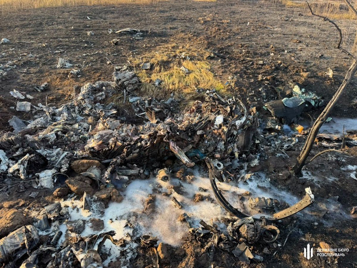 ДБР розслідує падіння МіГ-29 на Одещині: тривають пошуки «чорної скриньки»_1