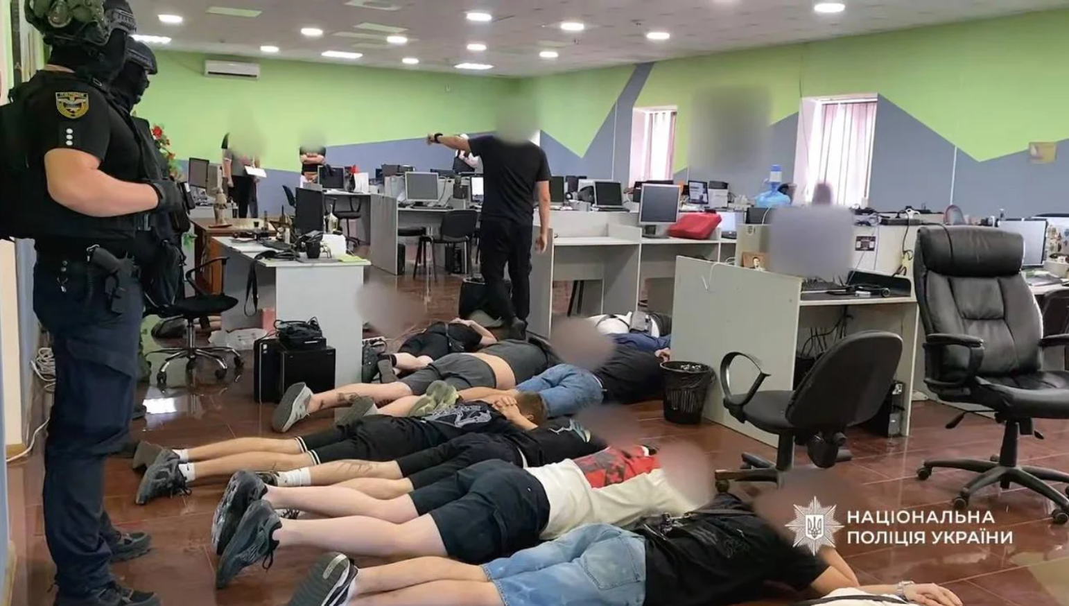 СБУ та Нацполіція заявляють про масштабну операцію проти кол-центрів