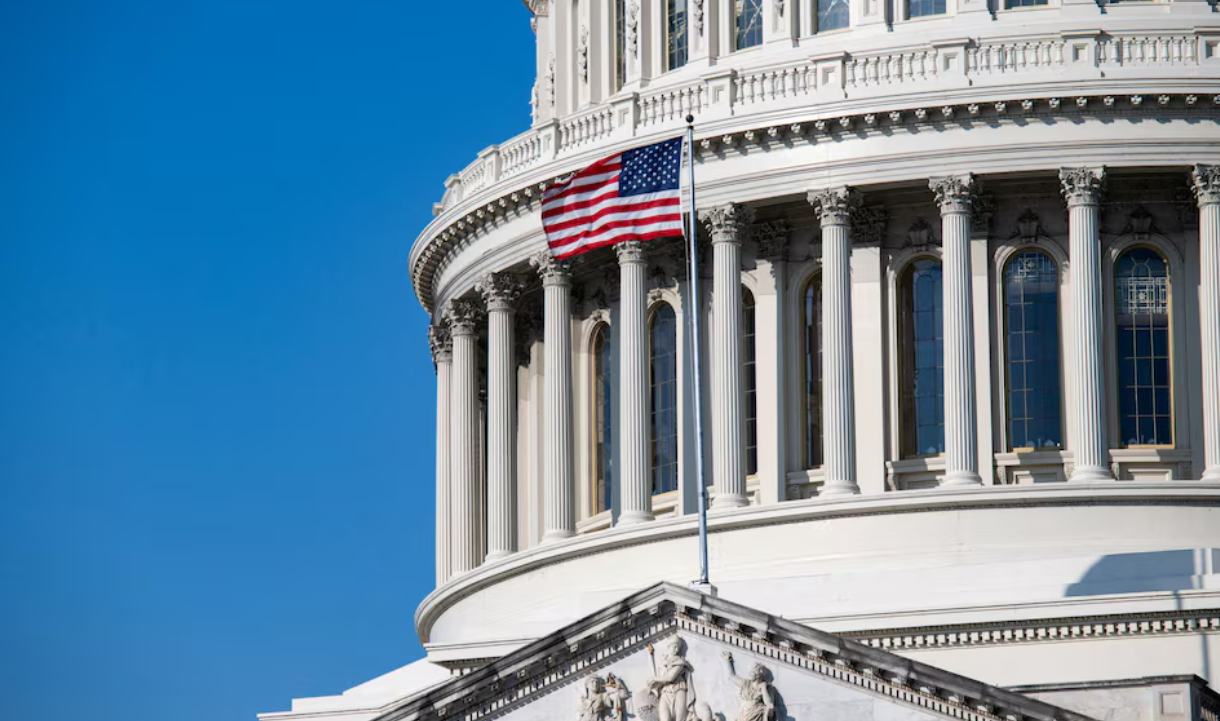 Дефіцит бюджету США у липні зріс на 48% і сягнув рекордних 432 мільярдів доларів