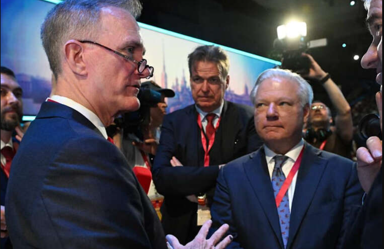 Financial Times: Між США та рф триває «тиха» дипломатія щодо війни в Україні