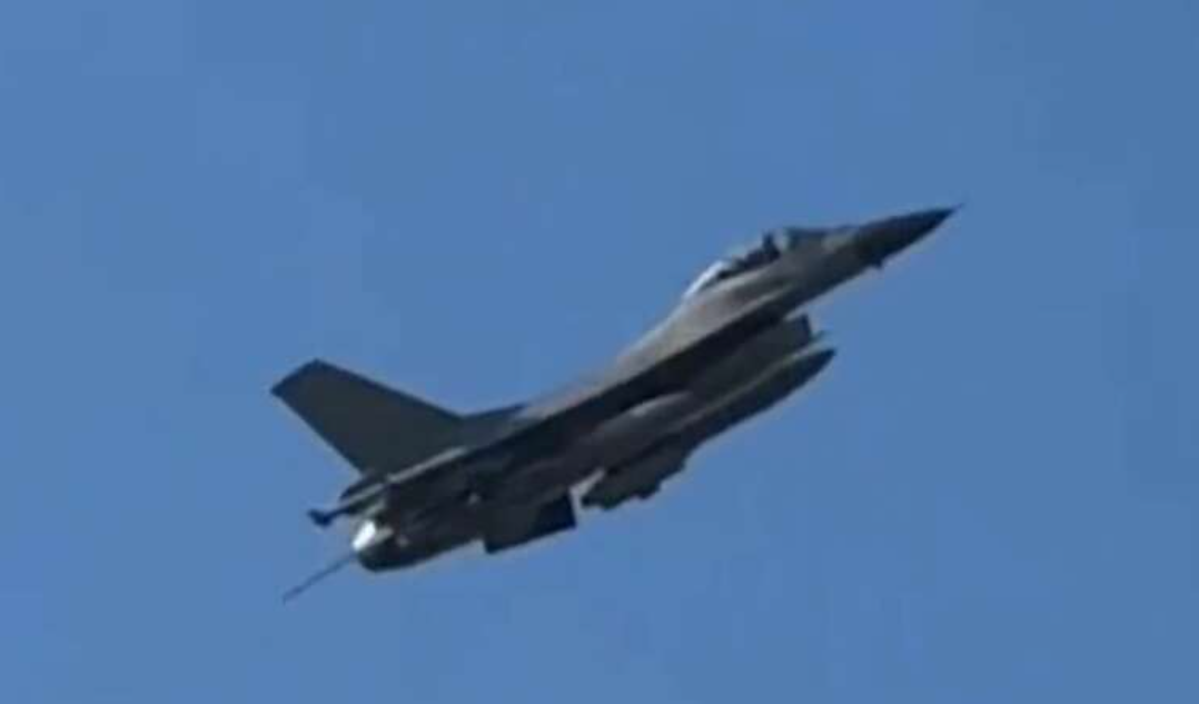 Український F-16 пролетів над Польщею у напрямку Данії — Defence24