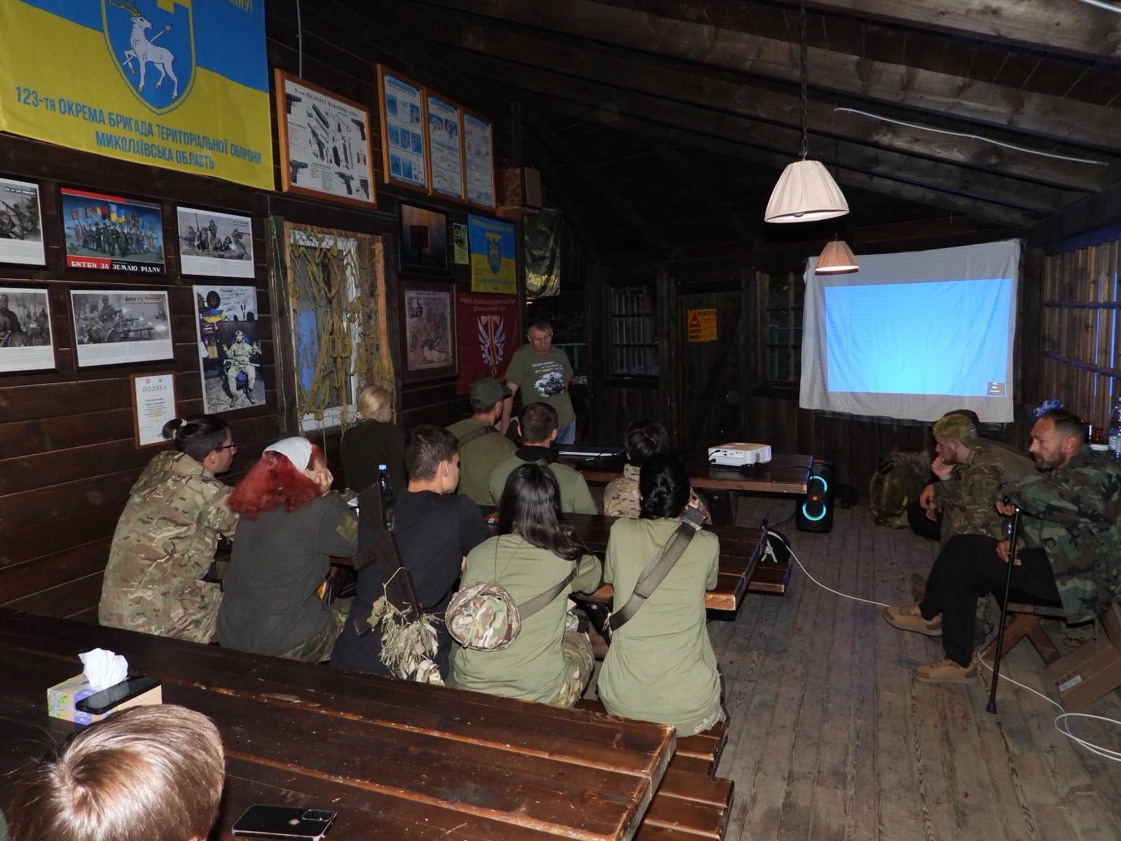 На Львівщині завершився третій військово-патріотичний вишкіл імені Тараса Бобанича — Друга «Хаммера»_3