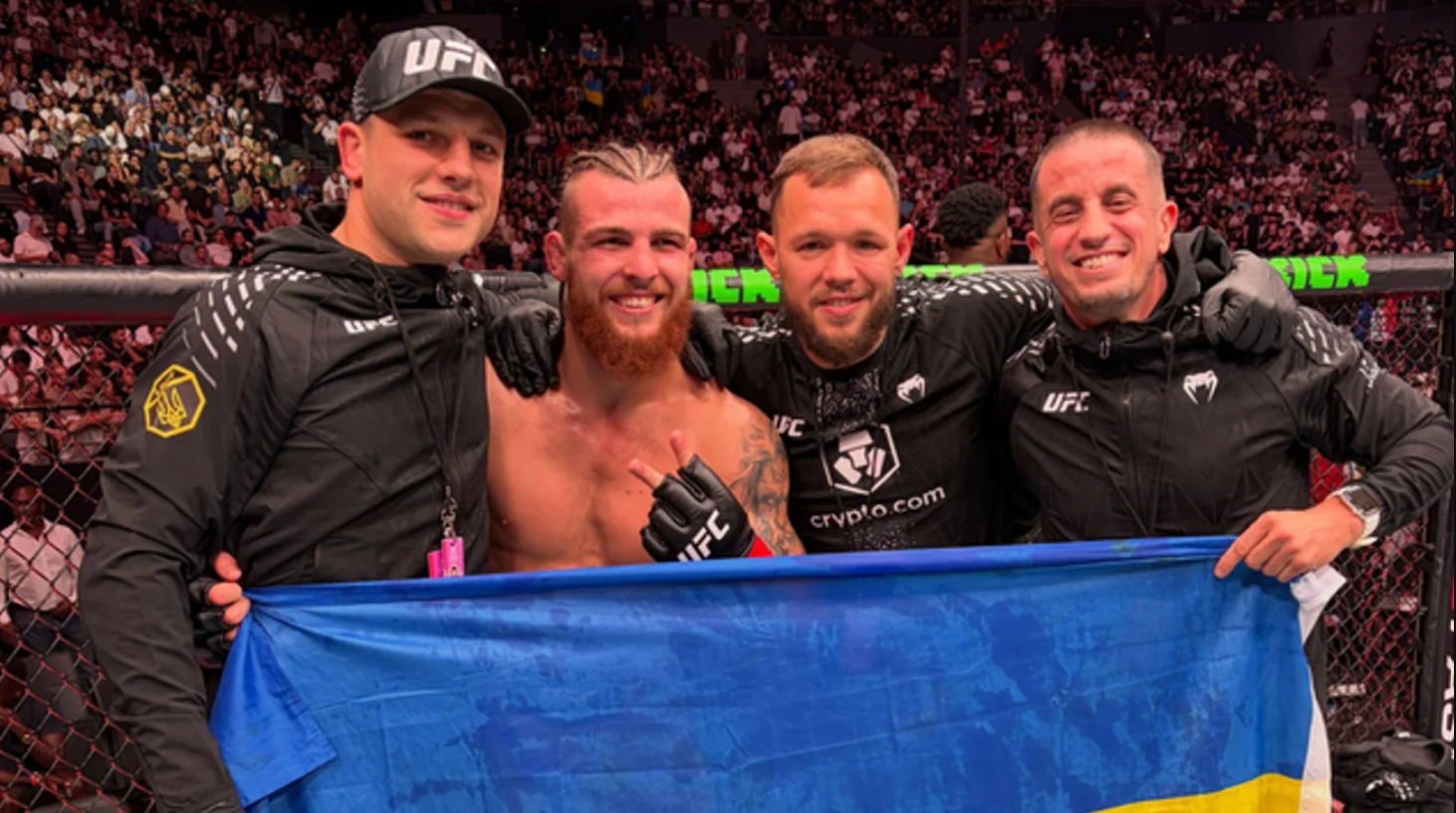 Український боєць Донченко здолав американця Соріано на турнірі UFC у Парижі