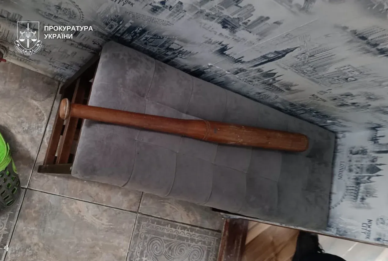 У Дніпрі судитимуть батьків-вихователів_3