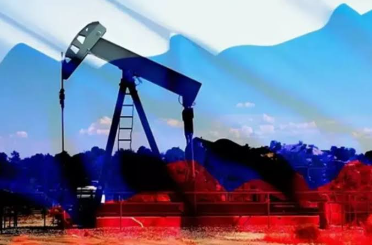 Угорщина просить США про звільнення від нових санкції за купівлю нафти в росії