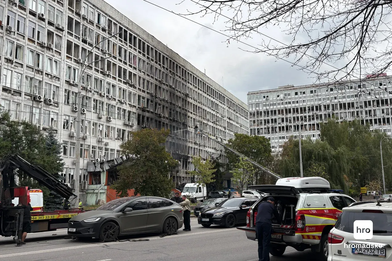 росіяни атакують Київ — є загиблі та поранені._5