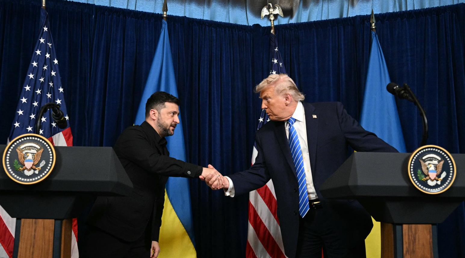 І тут блазня понесло…
