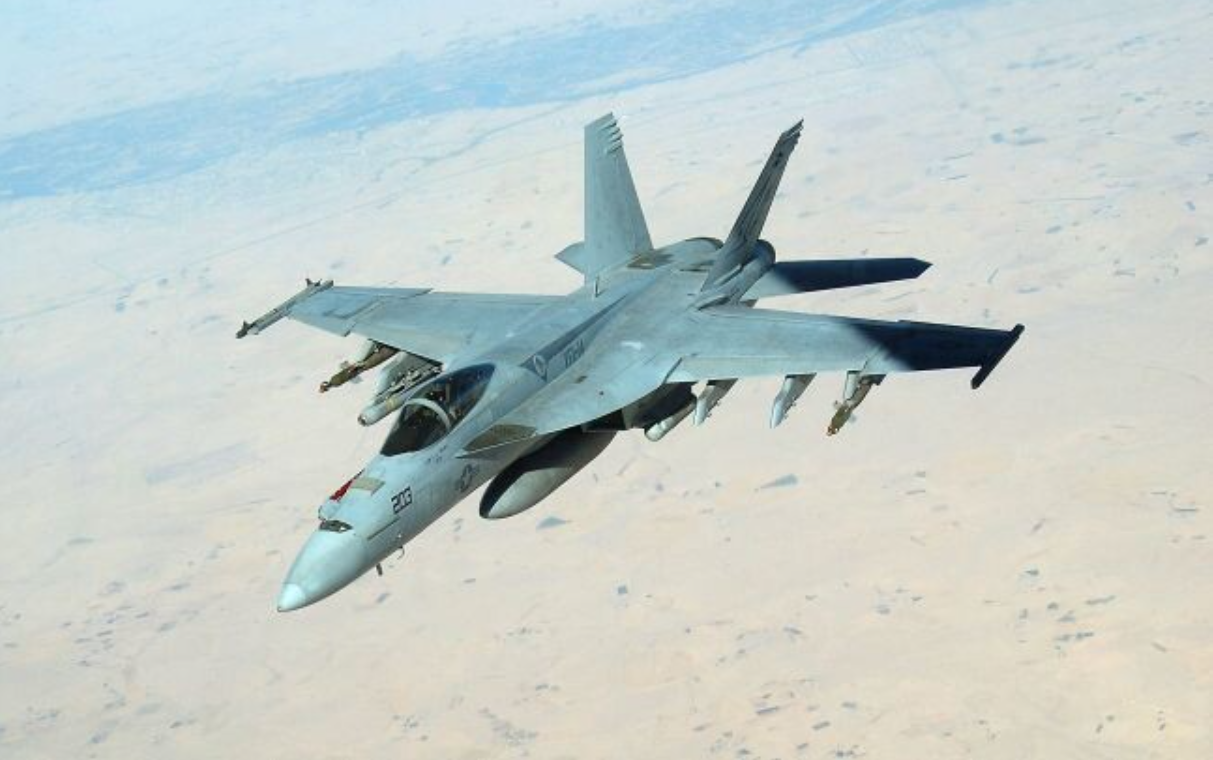 Уночі в Румунії підіймали винищувачі F-18 через порушення повітряного простору