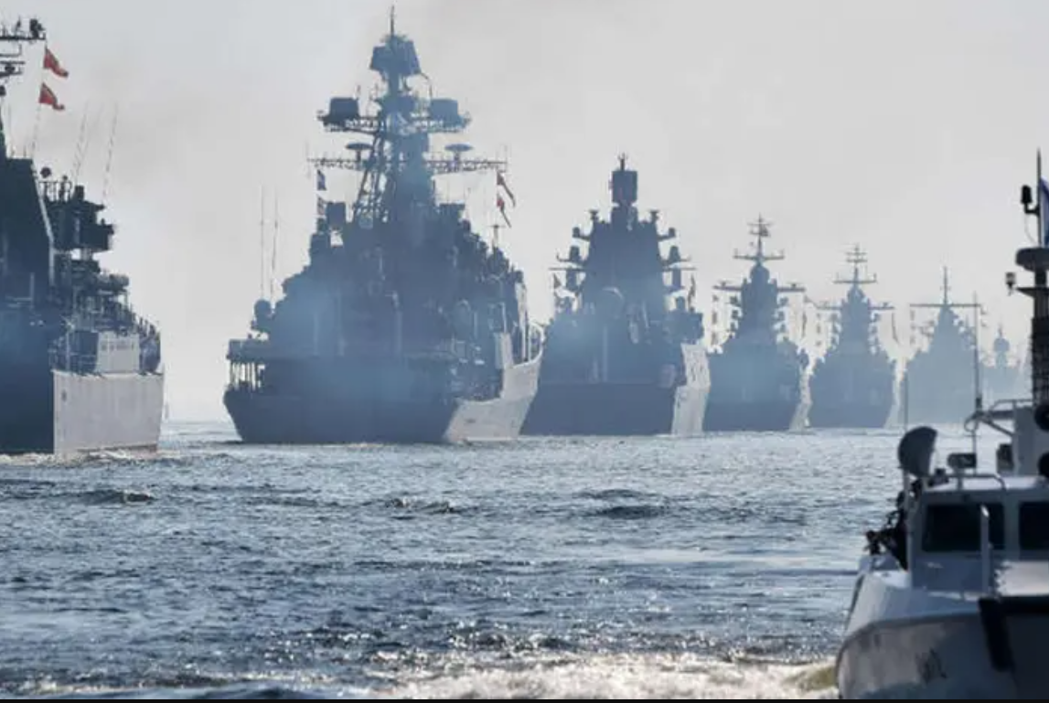 росія випробувала новий маршрут для військових кораблів: чим це загрожує