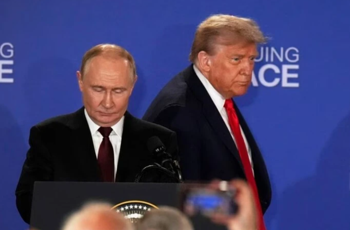 Трамп підготував для путіна три щедрі пропозиції – NYT