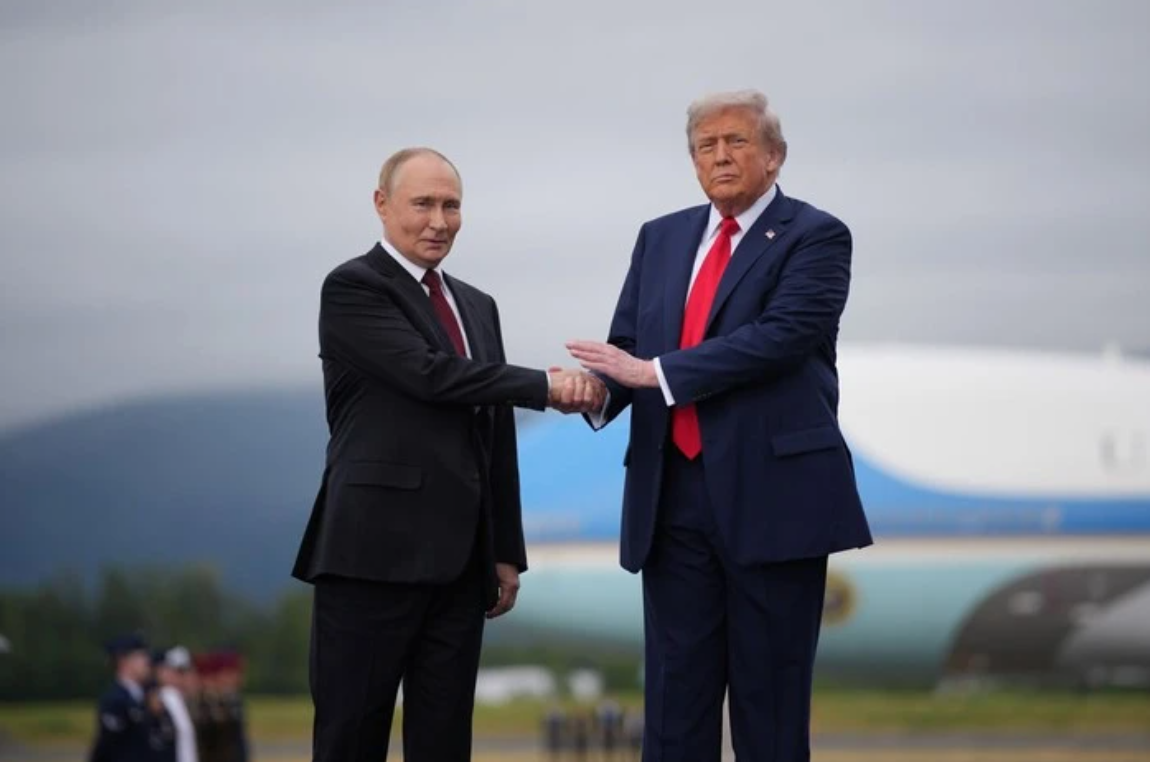 Легендарний хокеїст порівняв Трампа і путіна з Гітлером та Сталіним