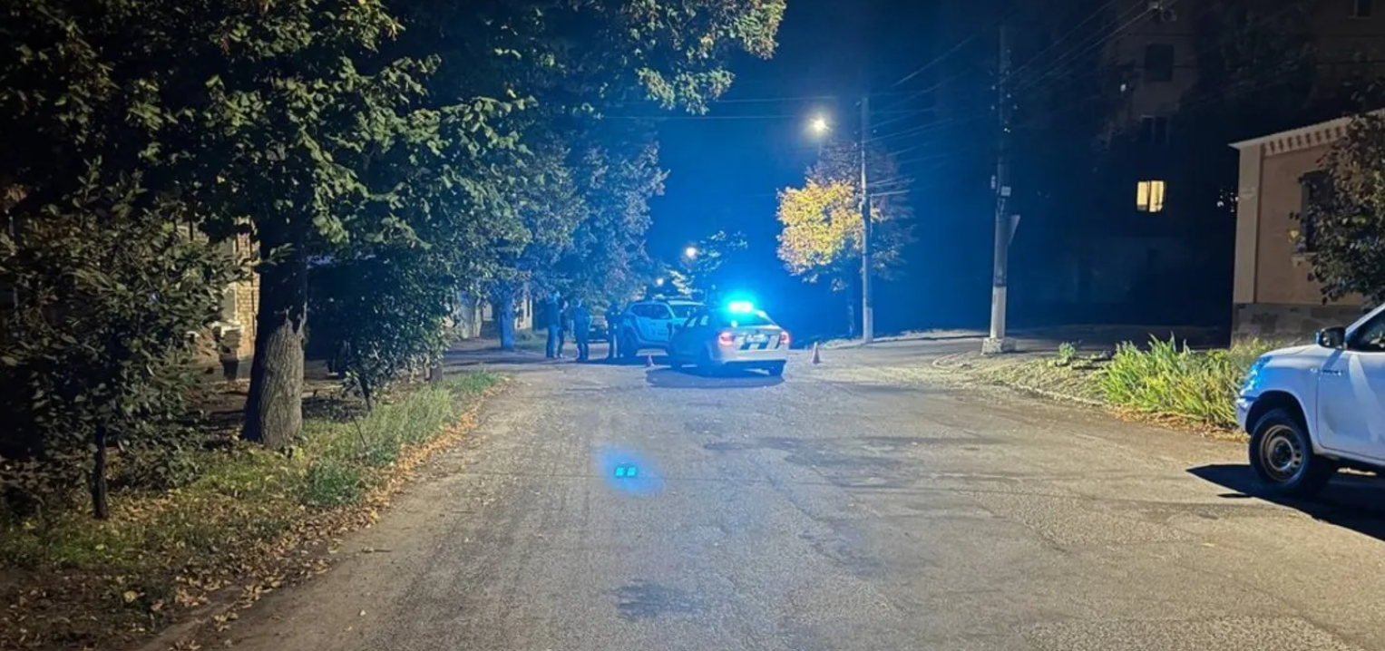 У Кропивницькому чоловік кинув гранату в бік поліцейських і відкрив вогонь з автомата