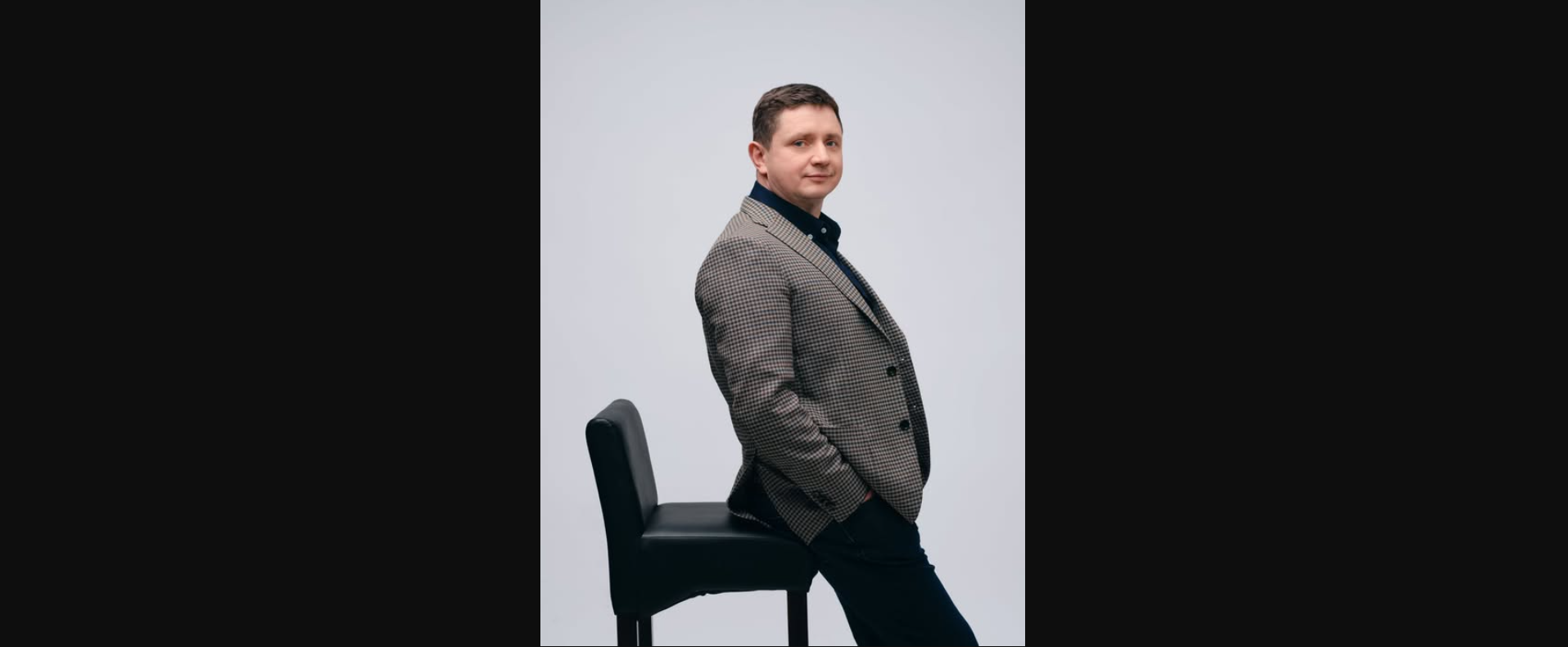 «Військова служба» за графіком польського офісу