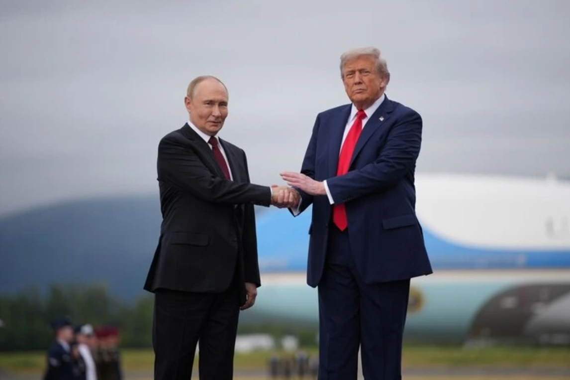 Трамп заморозив «пекельні санкції» проти росії