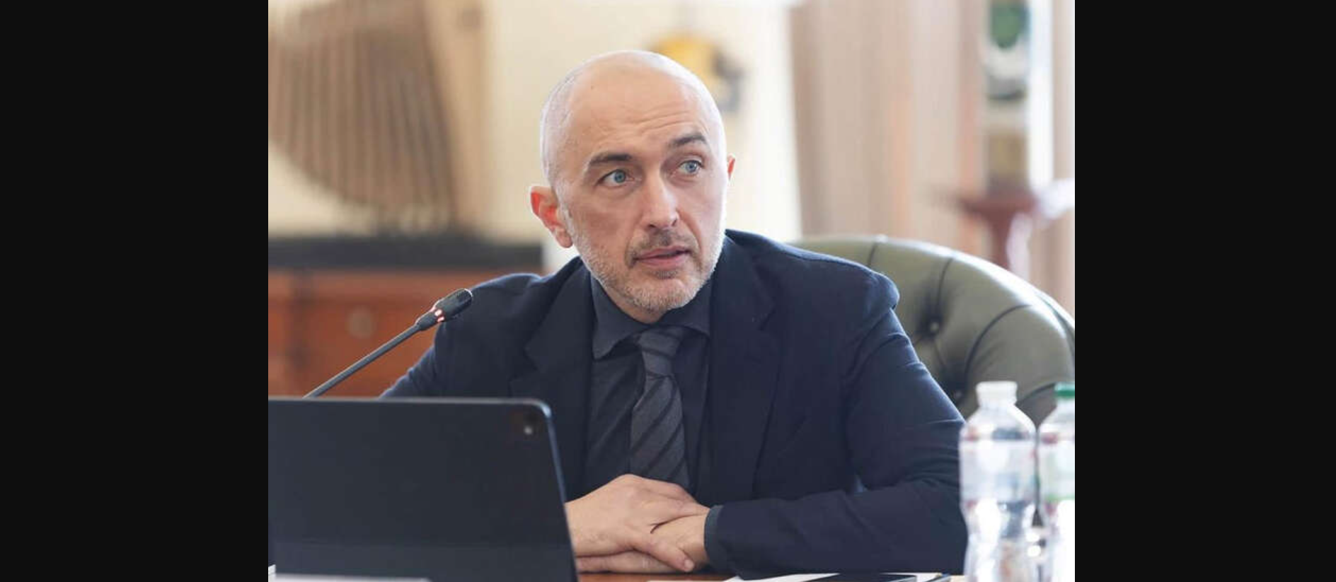 НАБУ та САП обшукали кабінет і службовий автомобіль голови НБУ Пишного