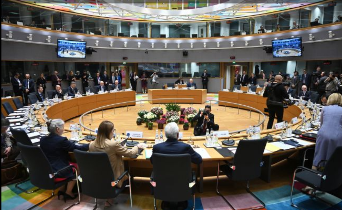 Допомога Україні від союзників поза ЄС може скоротитися вп’ятеро, - FT