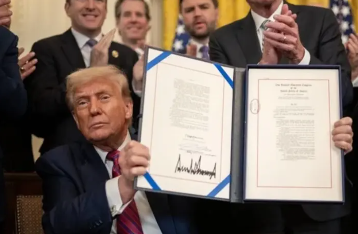 Демократи підготували план обмеження влади Трампа – The Hill